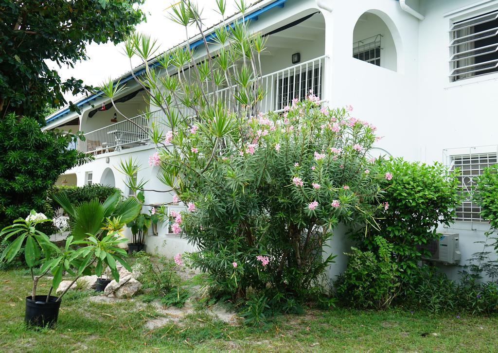 Lagoon Marina Apartments Koolbaai Bagian luar foto