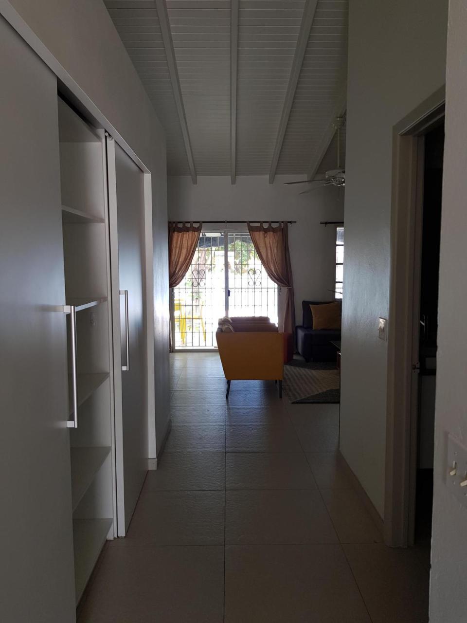 Lagoon Marina Apartments Koolbaai Bagian luar foto