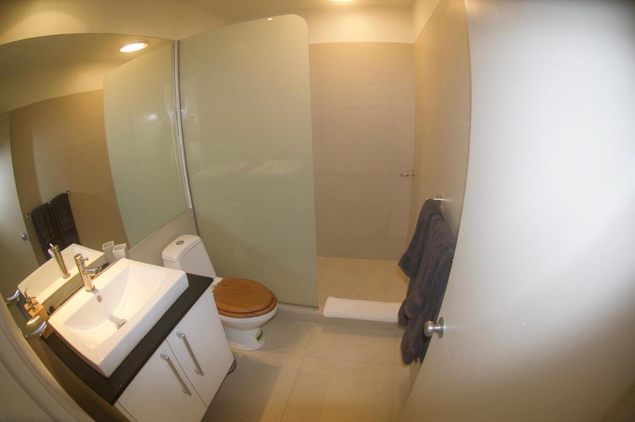 Lagoon Marina Apartments Koolbaai Bagian luar foto